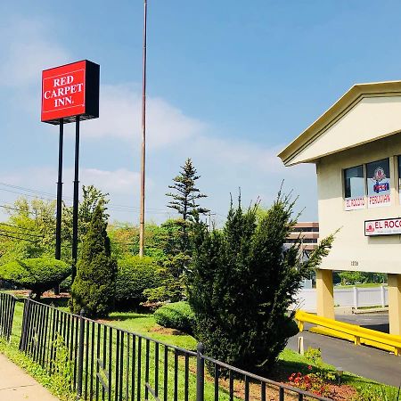 Red Carpet Inn - Stamford Dış mekan fotoğraf